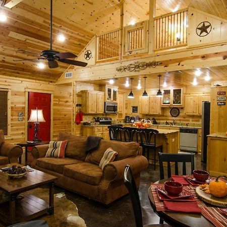Villa Shine On Harvest Moon W Bbq à Broken Bow Extérieur photo
